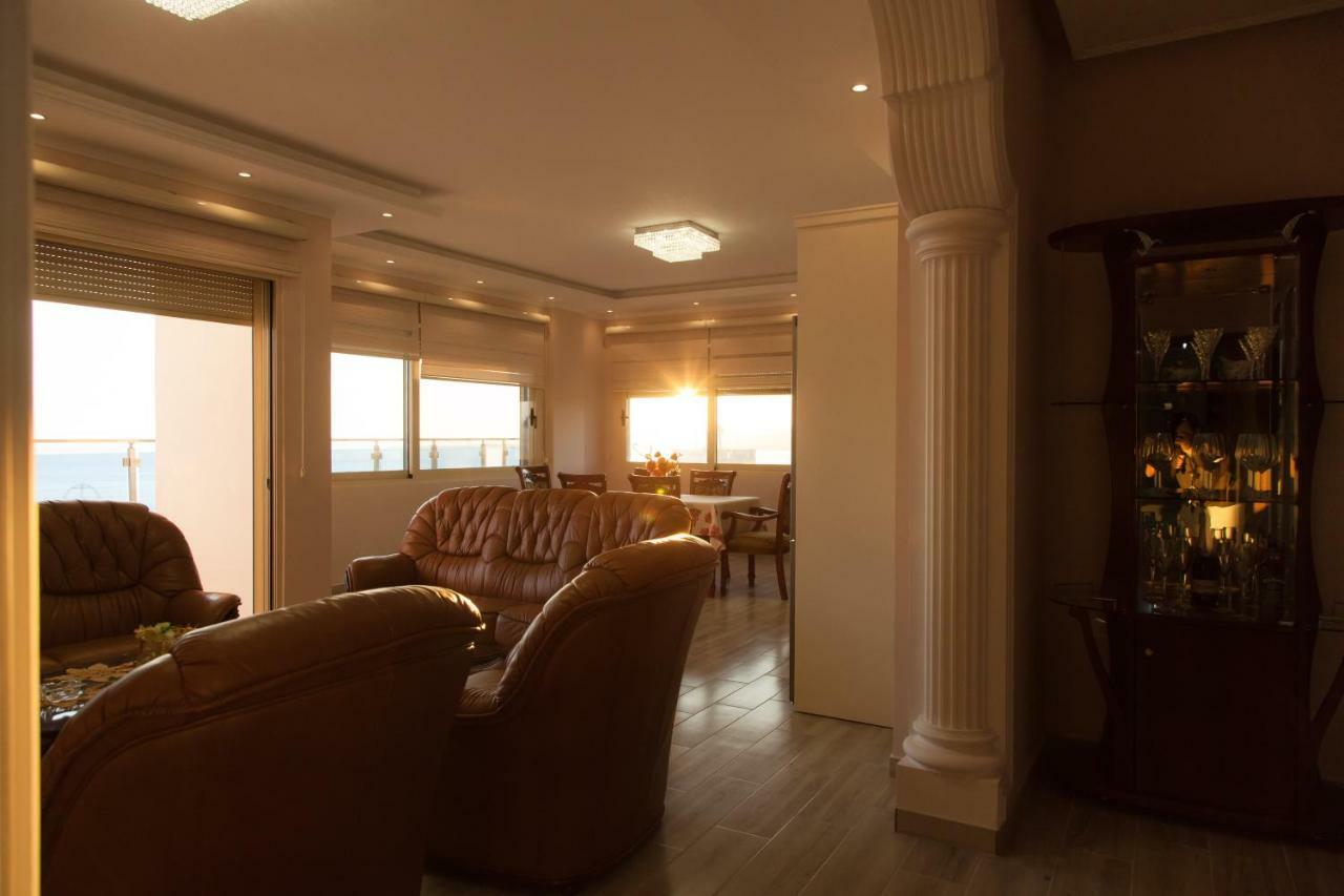 Adriatic Seaview Apartment Durres Bagian luar foto