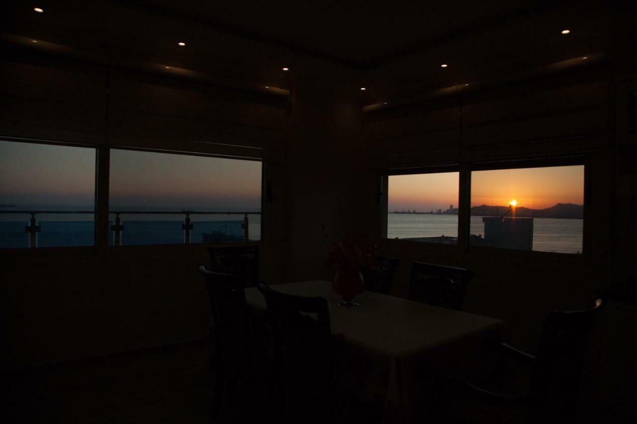 Adriatic Seaview Apartment Durres Bagian luar foto
