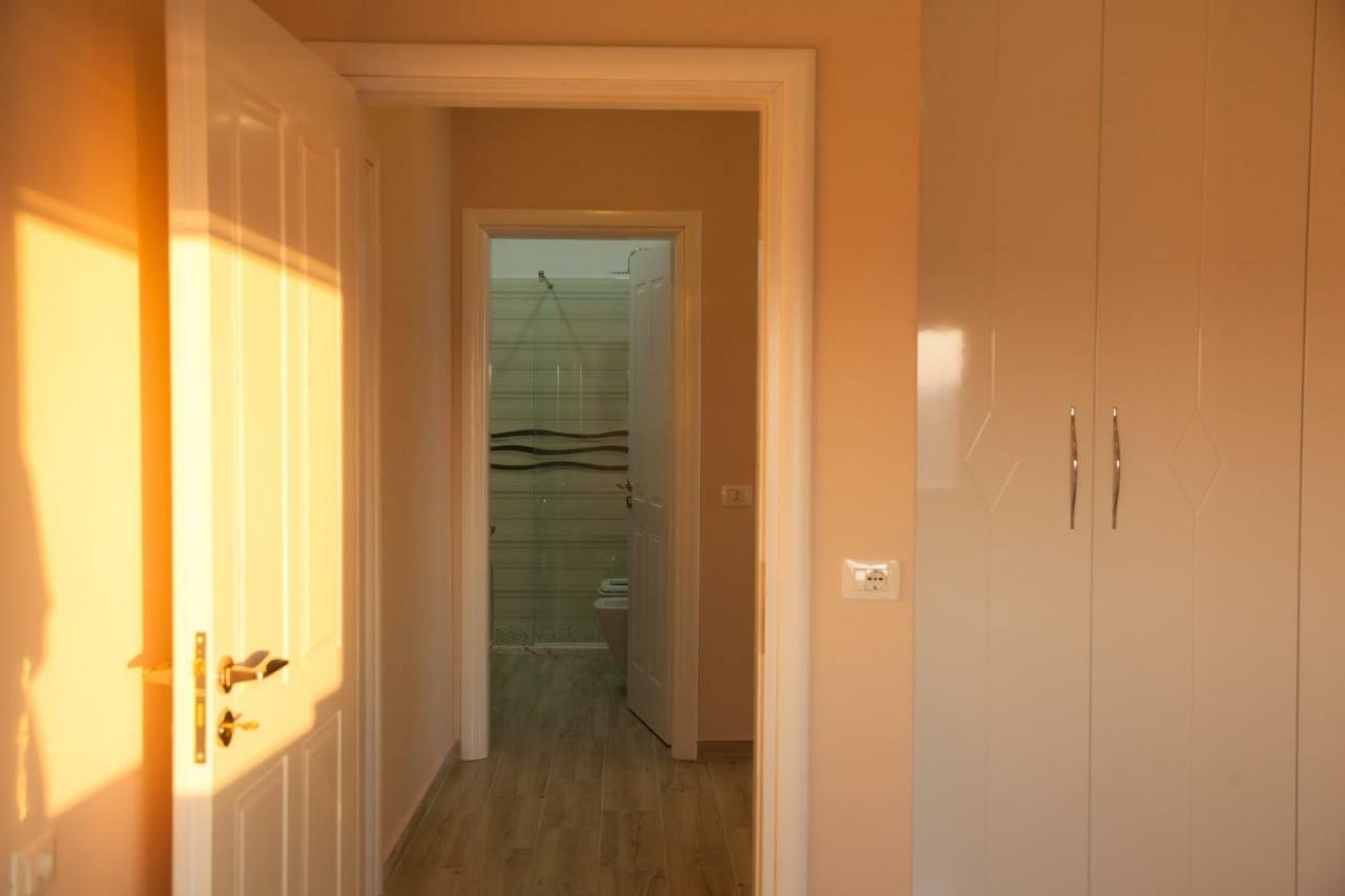 Adriatic Seaview Apartment Durres Bagian luar foto